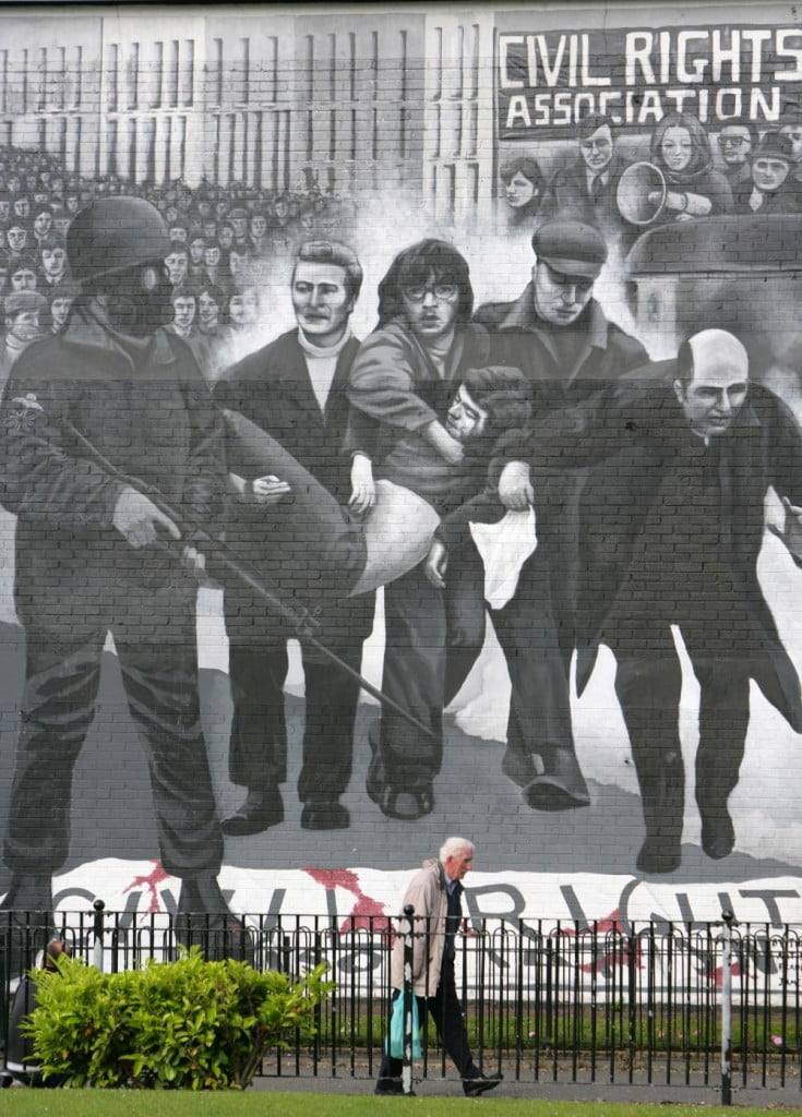 Bloody Sunday victims should get 'substantial sum'